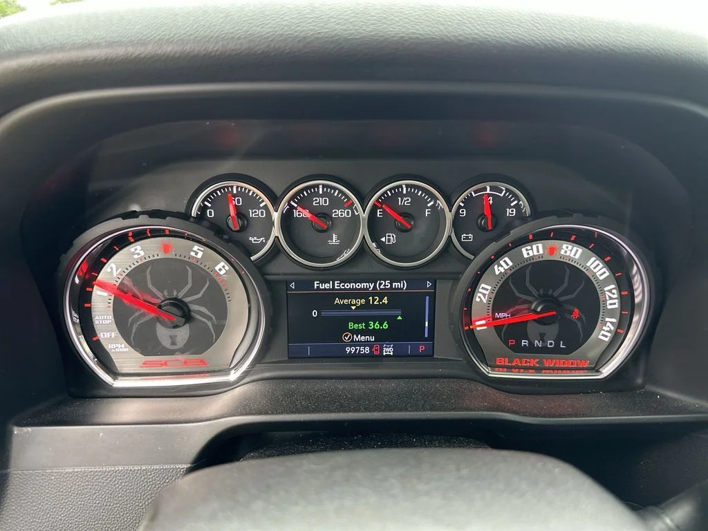 Used 2020 Silver Chevrolet RST image 21