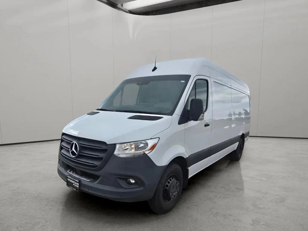 Used 2022 Arctic White Mercedes-Benz High Roof V6 image 1