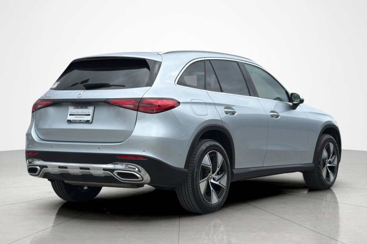 Used 2024 Cirrus Silver Metallic Mercedes-Benz GLC 300 image 5