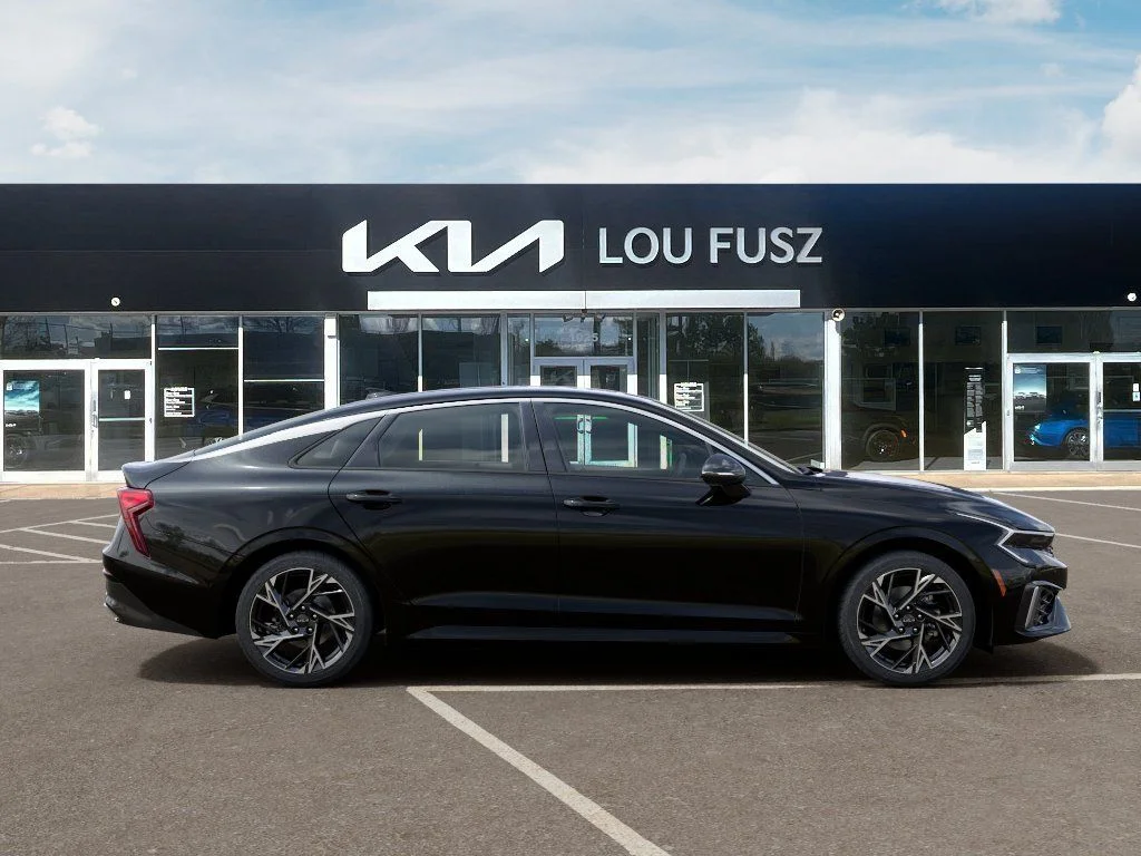 New 2026 Aurora Black Pearl Kia GT-Line FWD image 7