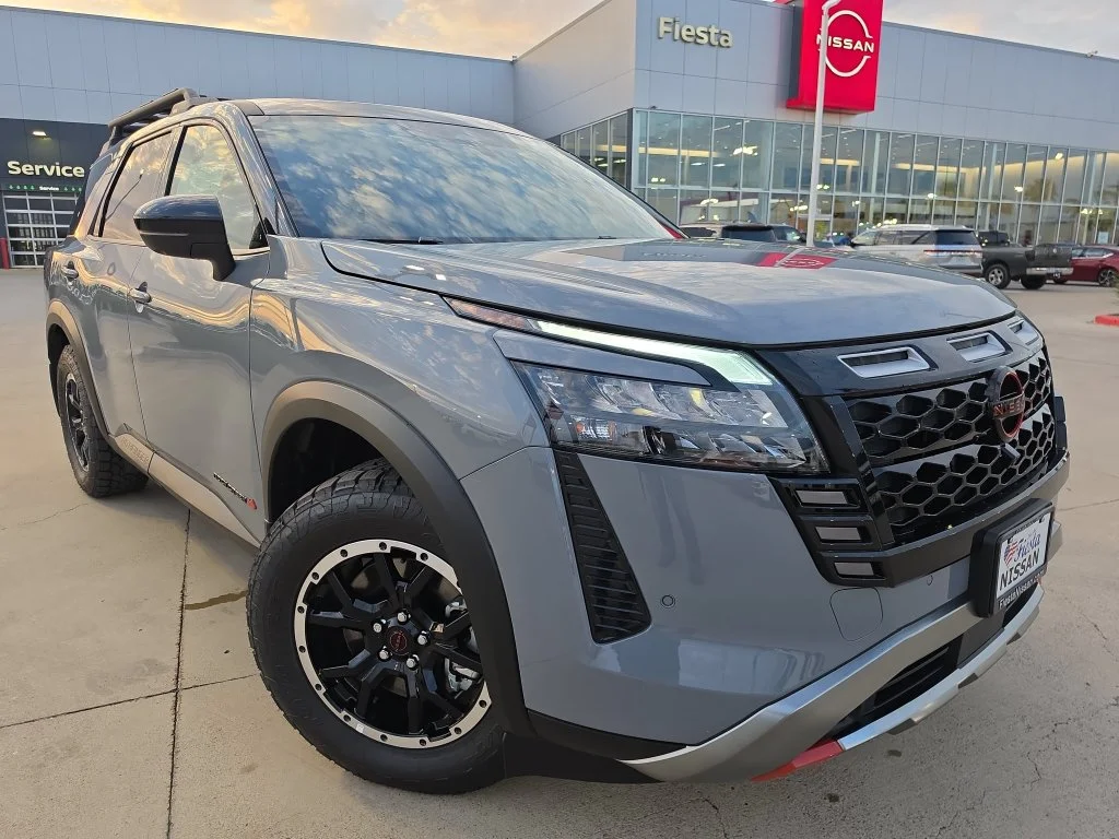 New 2026 Boulder Gray Pearl / Super Black Two-tone Nissan Rock Creek® image 1