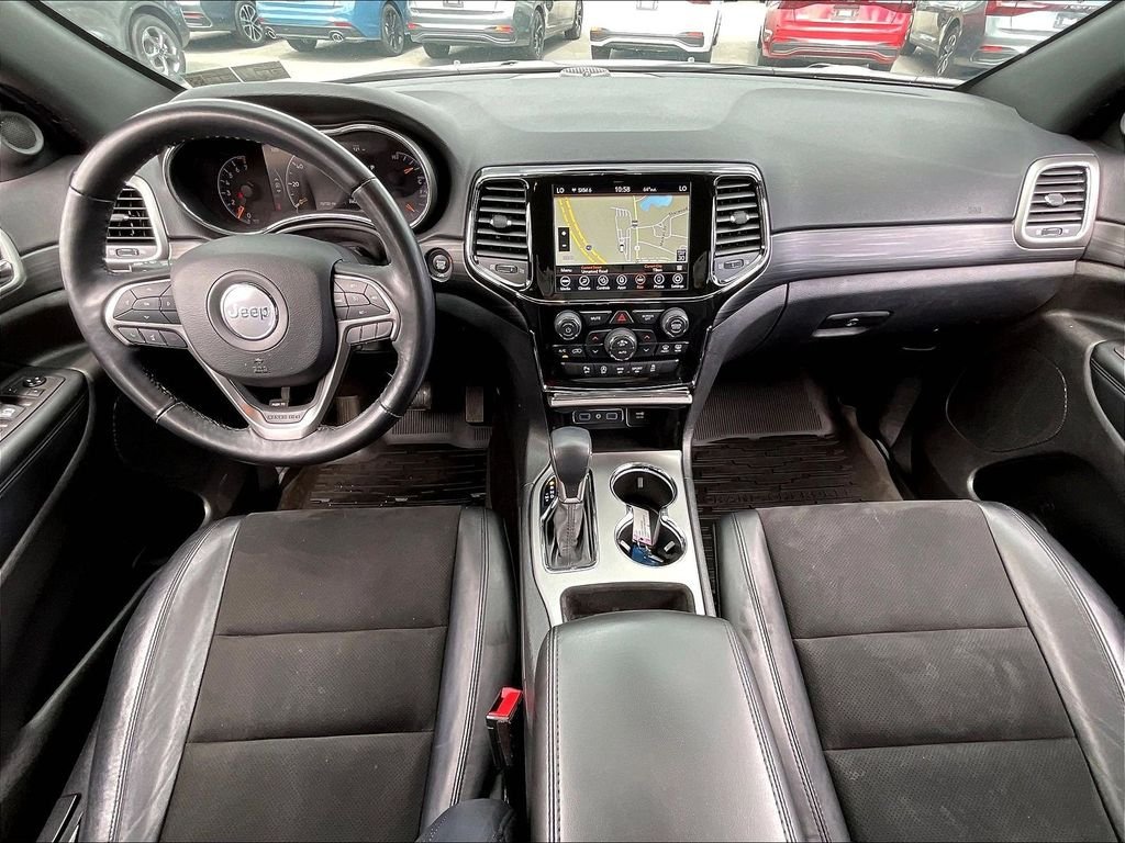Used 2021 Bright White Clearcoat Jeep Laredo X image 20