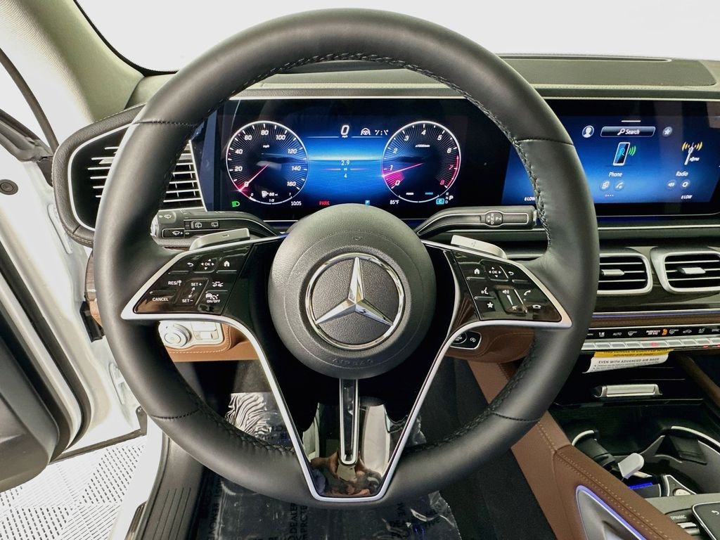 New 2026 MANUFAKTUR Moonlight White Metallic Mercedes-Benz GLE 450 image 11