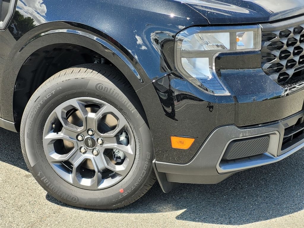New 2026 Shadow Black Ford XLT image 5