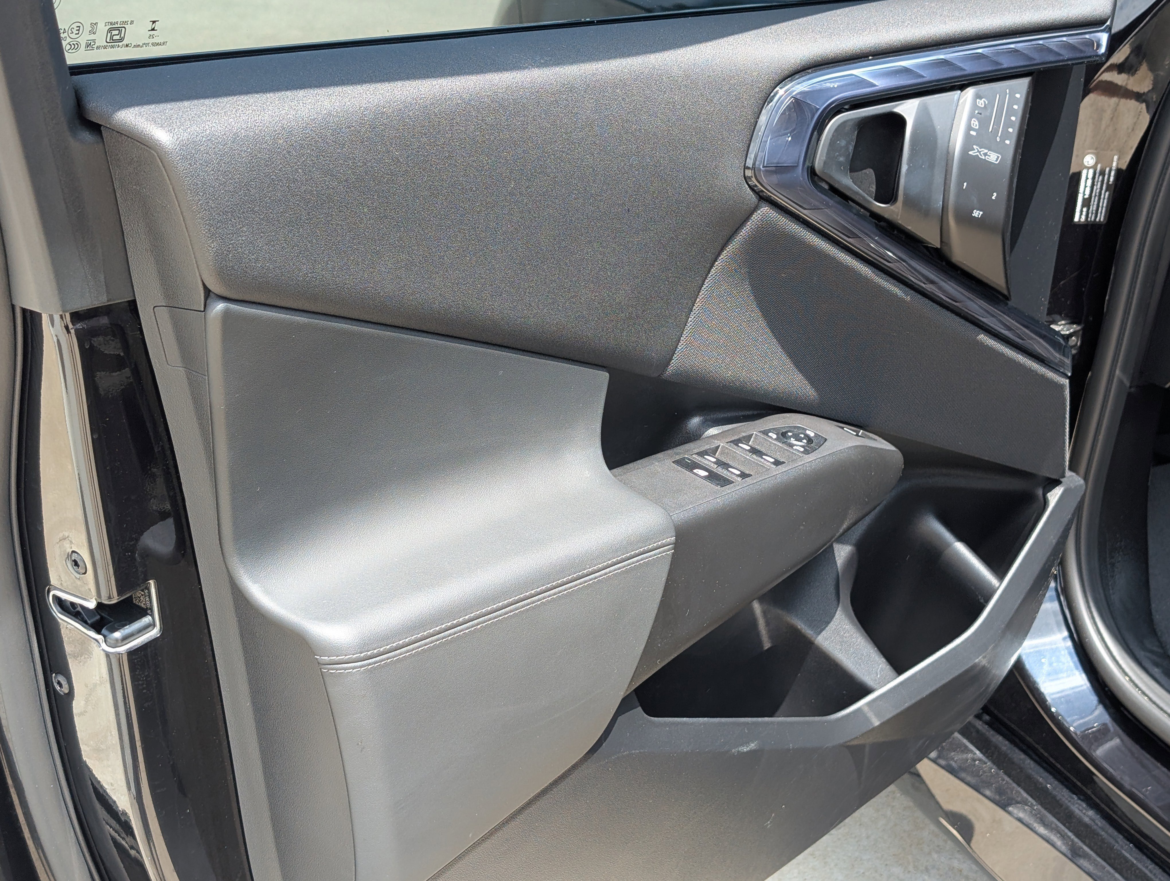 2025 BMW X3 30 - Photo 15