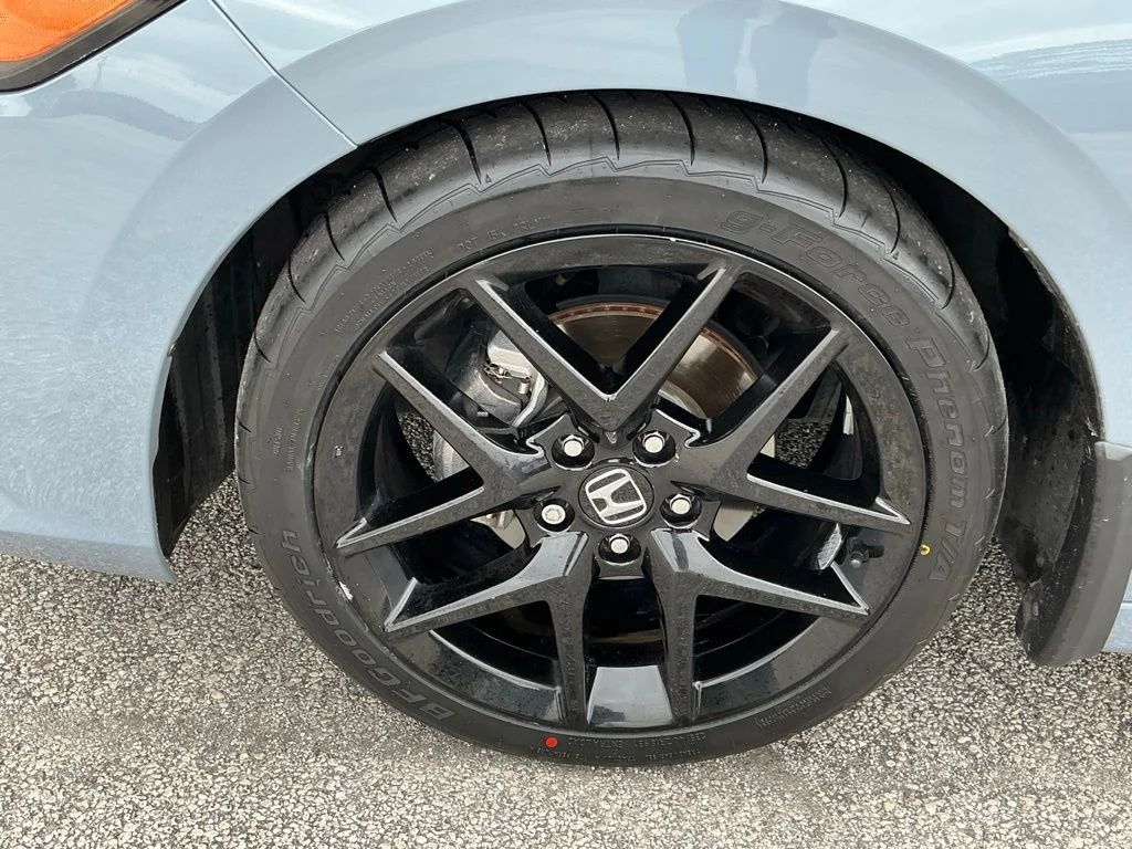 Used 2023  Honda Sport image 26