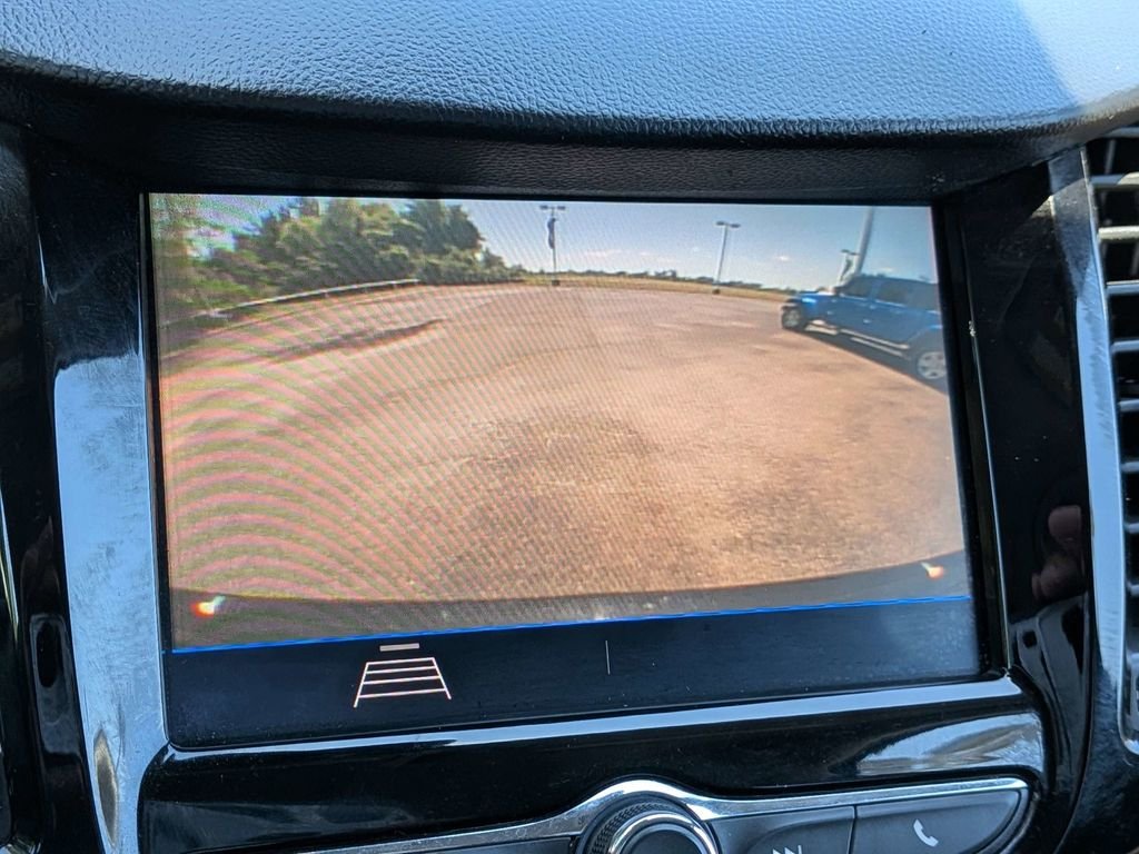 Used 2022 Black Chevrolet LT image 21