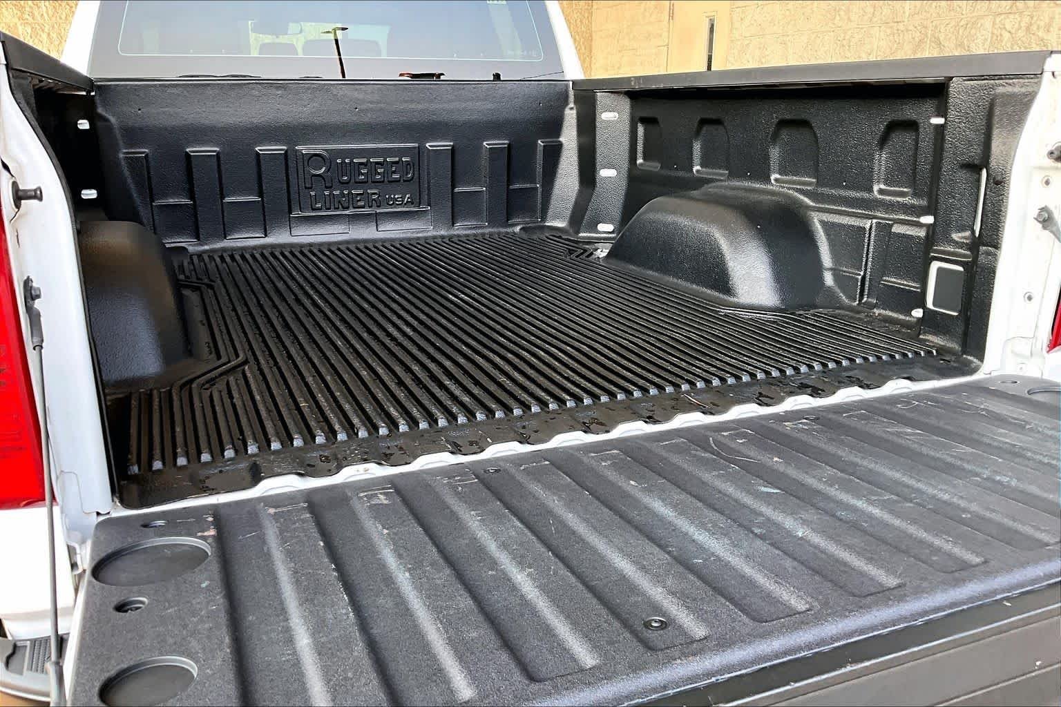 Used 2026 Summit White Chevrolet Work Truck image 32