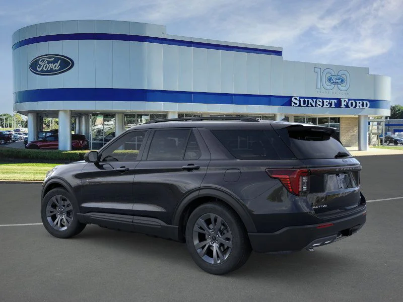 New 2026 Agate Black Metallic Ford Active™ image 4