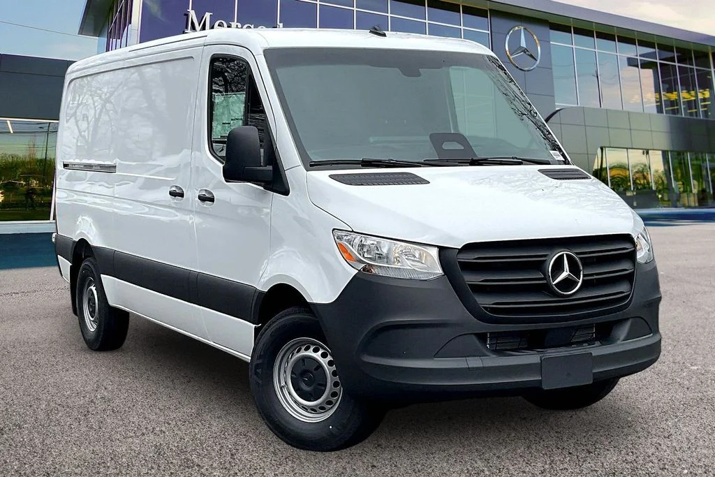 2026 Mercedes-Benz Sprinter 2500 144 WB HO's photo