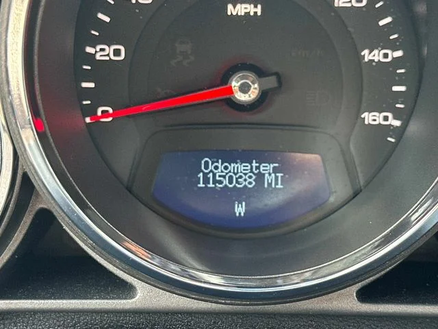 Used 2013 Red Cadillac Performance image 19
