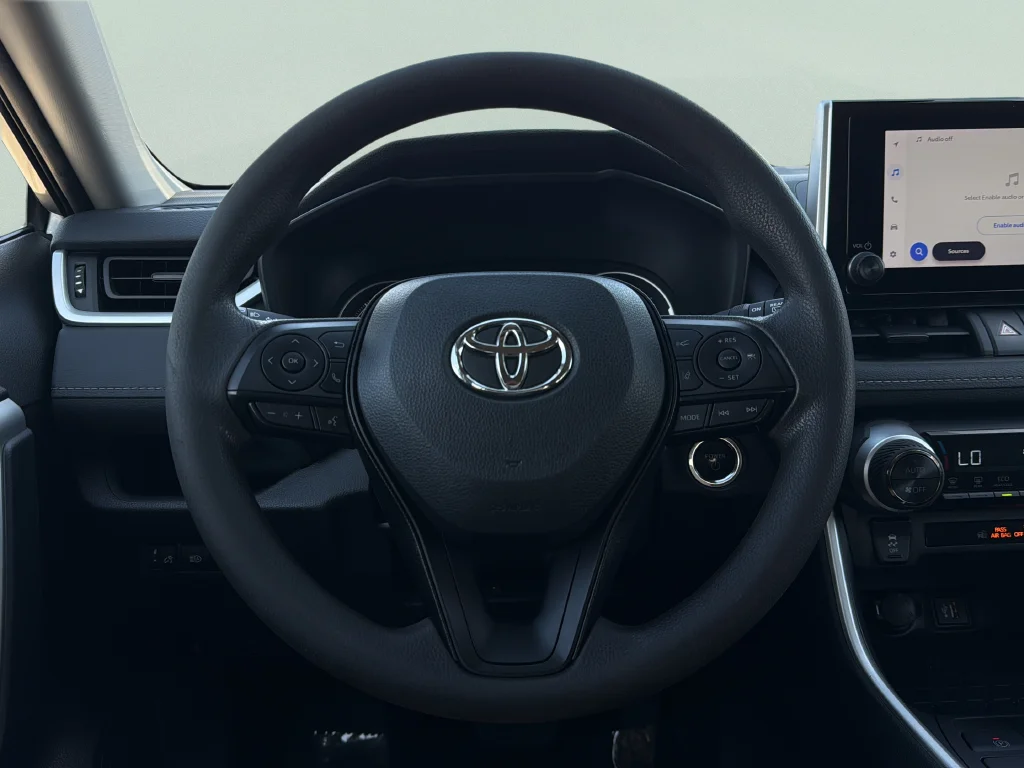 Used 2025 Silver Sky Metallic Toyota XLE image 30