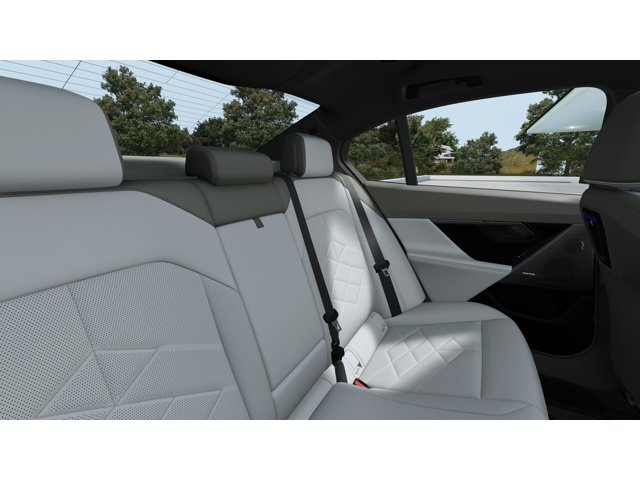 New 2027 Alpine White BMW 540i xDrive image 12