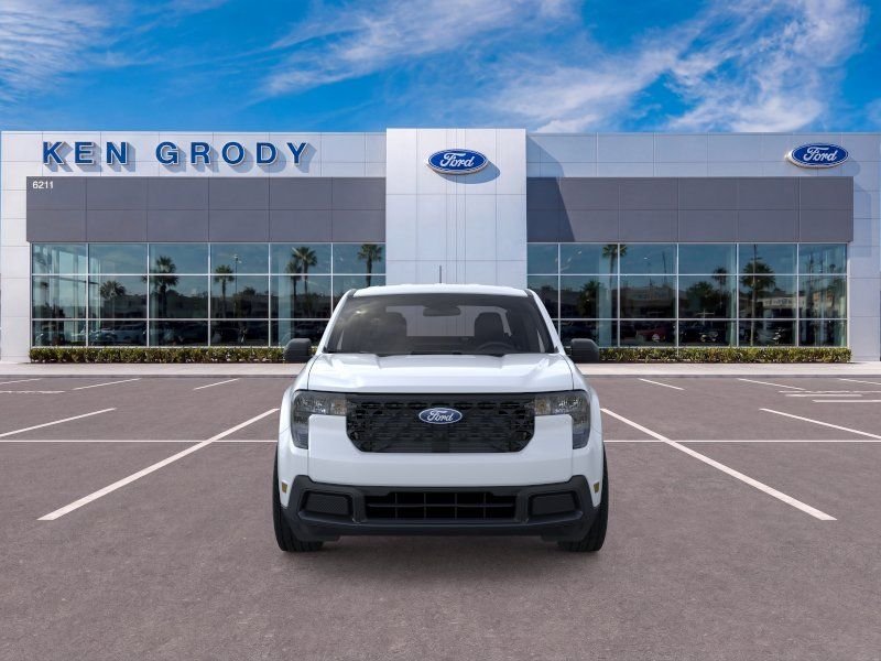 New 2026 Oxford White Ford XLT image 7