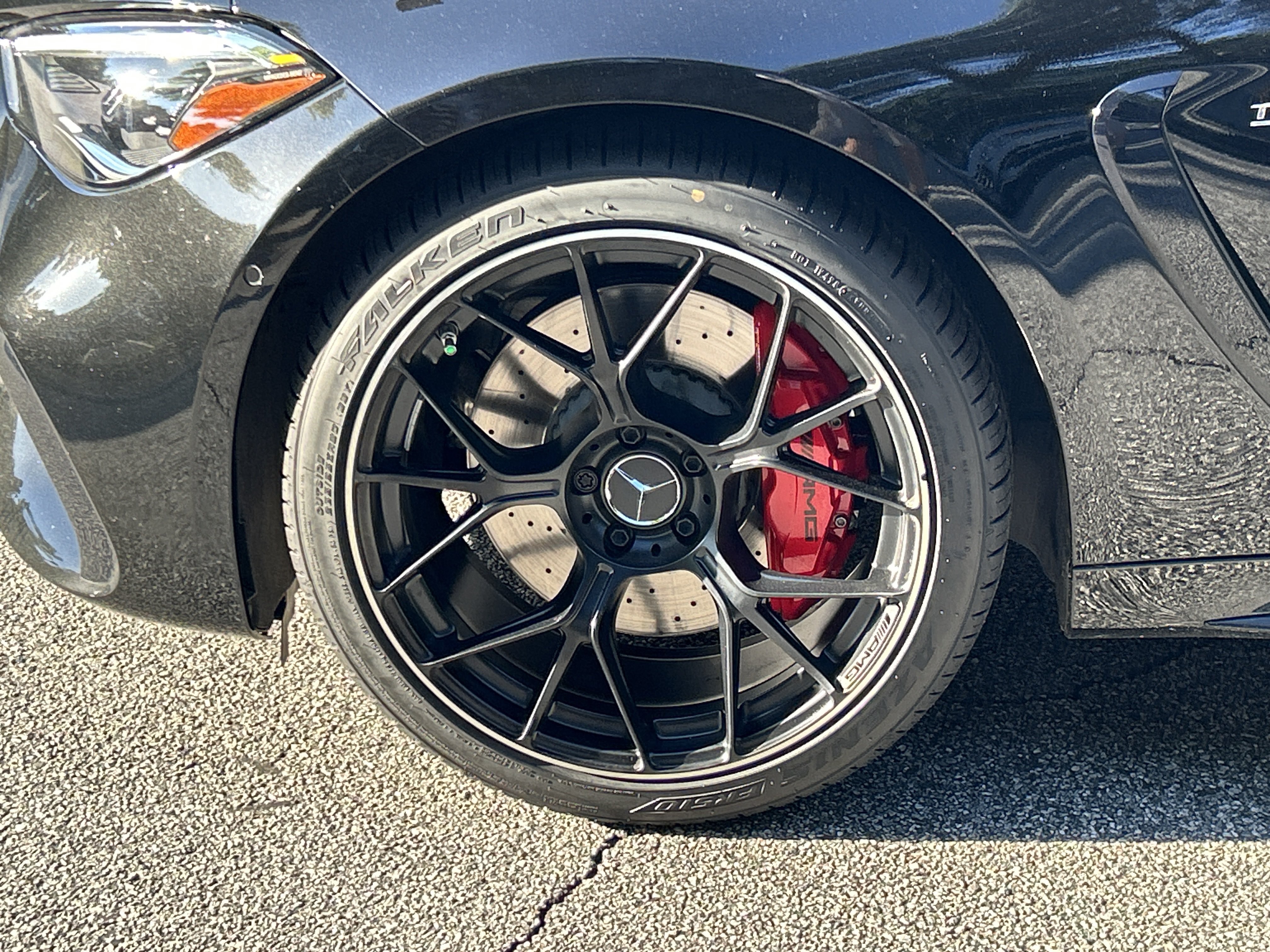 Certified Used 2025 Obsidian Black Metallic Mercedes-Benz AMG® CLE 53 4MATIC®+ Coupe image 15