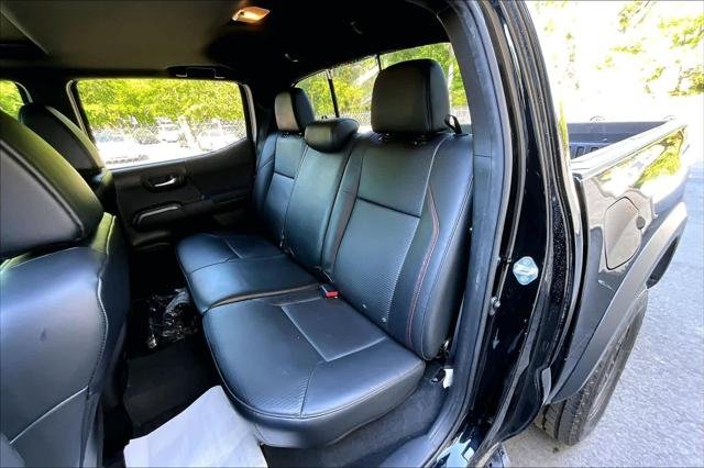 Certified Used 2020 MIDNIGHT BLACK METALLIC Toyota  image 21
