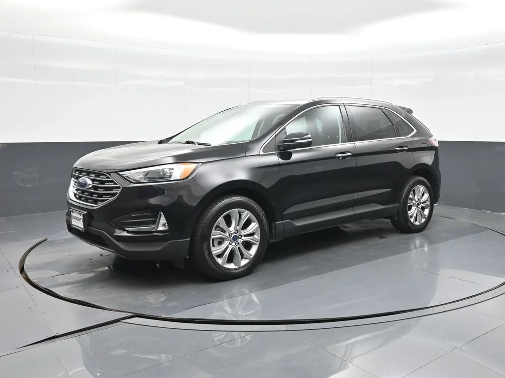 2022 Ford Edge Titanium AWD's photo