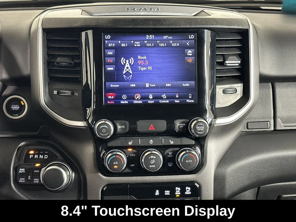 Used 2019 White Ram Big Horn/Lone Star image 33