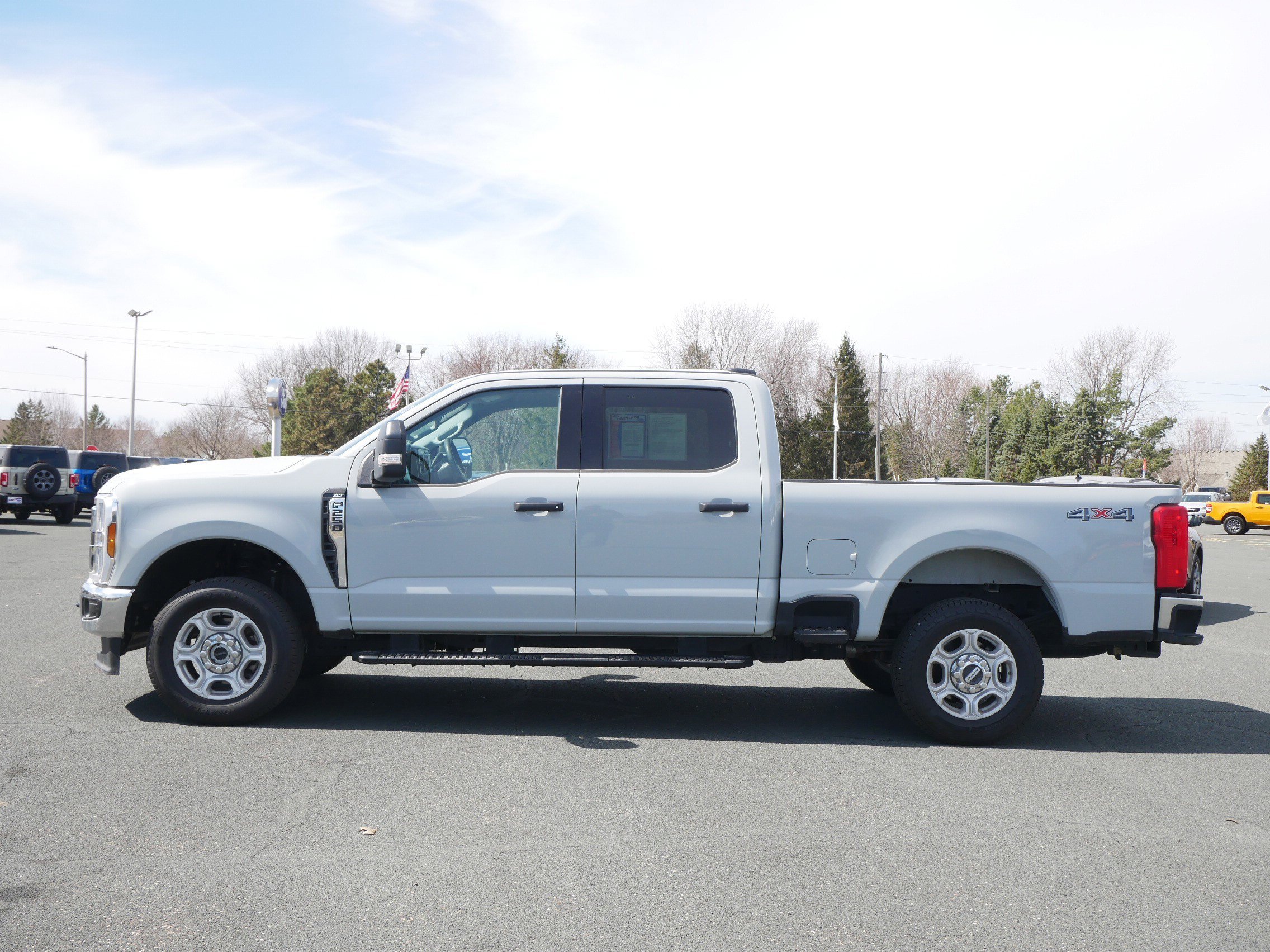 Used 2025 Ford F-250 Super Duty XLT with VIN 1FT7W2BN3SEC56754 for sale in Hastings, Minnesota