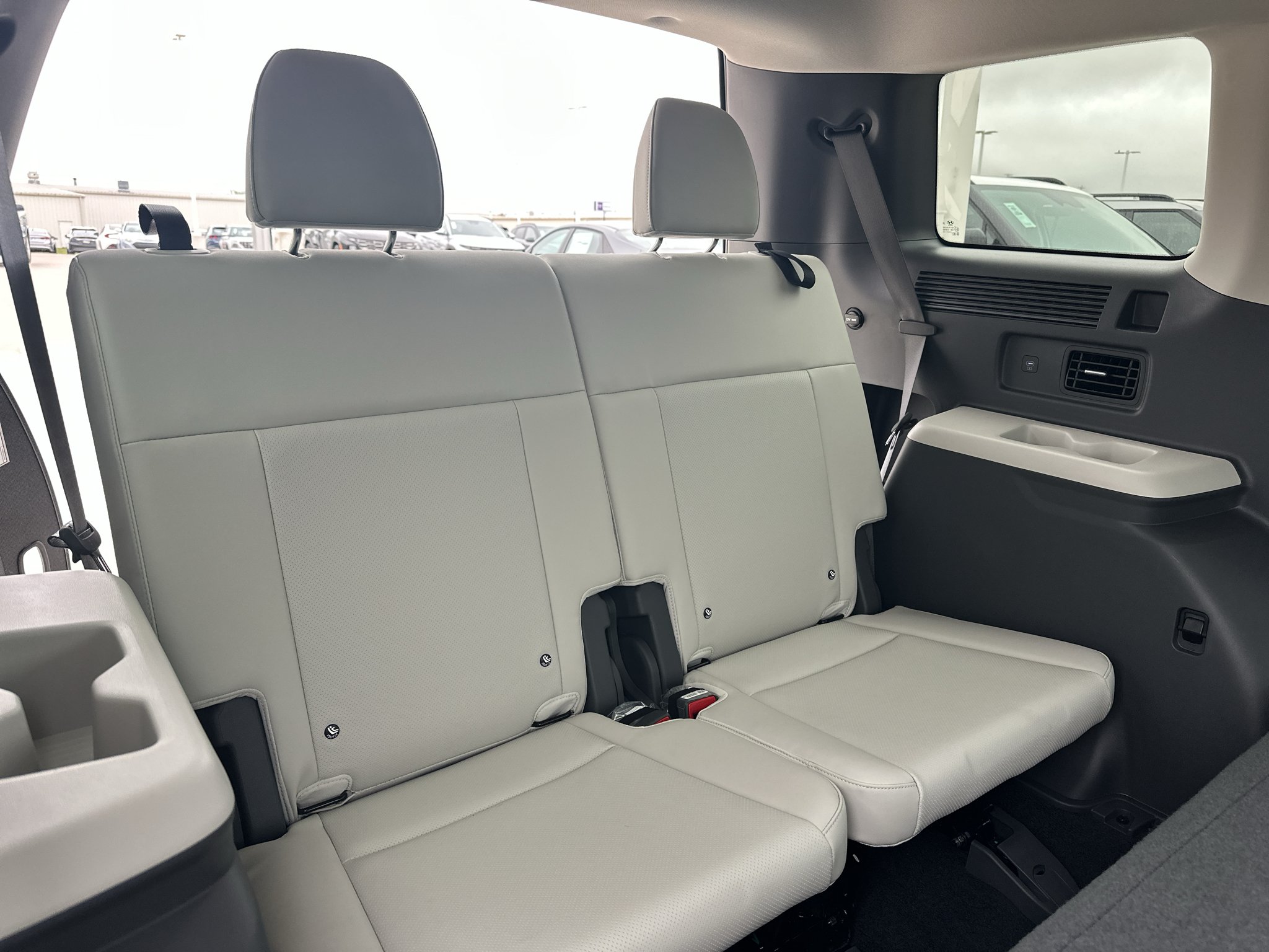 New 2026 Ecotronic Gray Hyundai SEL image 37