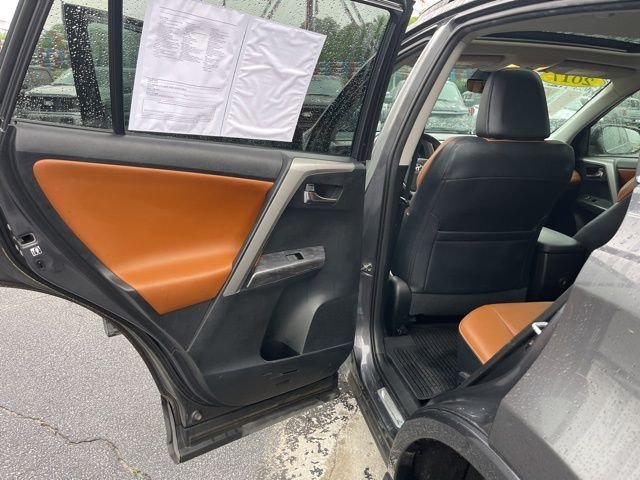 Used 2017 Gray Toyota Platinum image 8