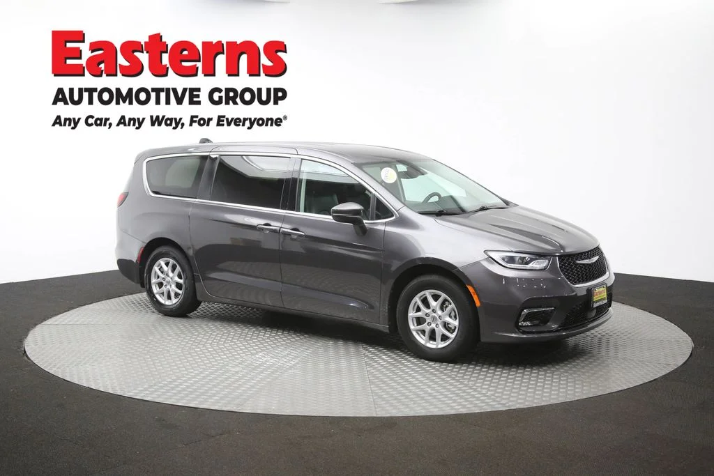Used 2023 Gray Chrysler Touring L image 49