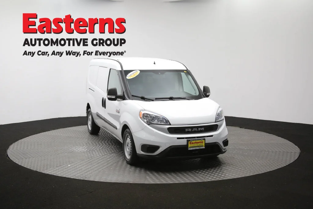 Used 2022 White Ram Base image 51