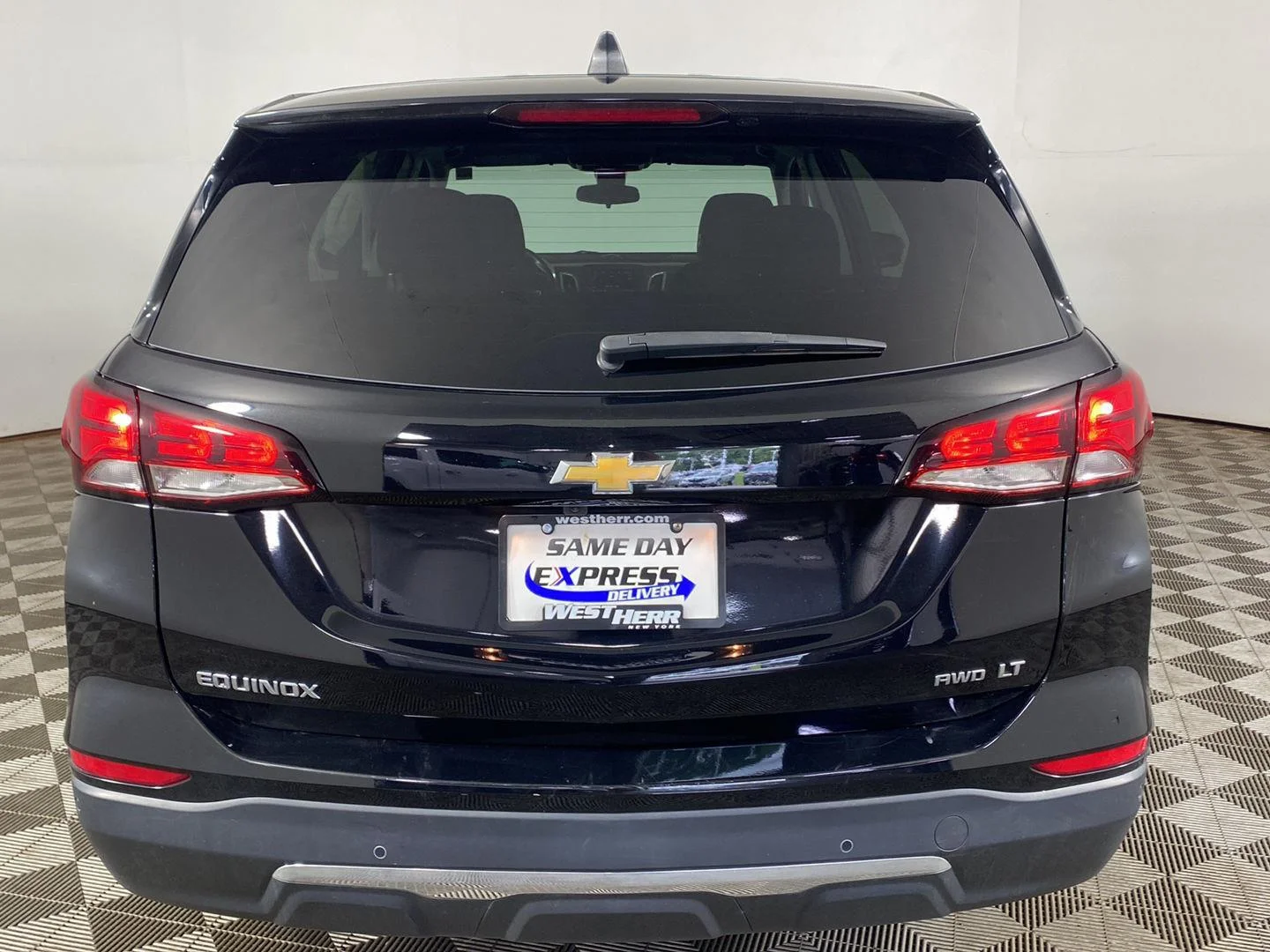Used 2022 Mosaic Black Metallic Chevrolet LT image 22