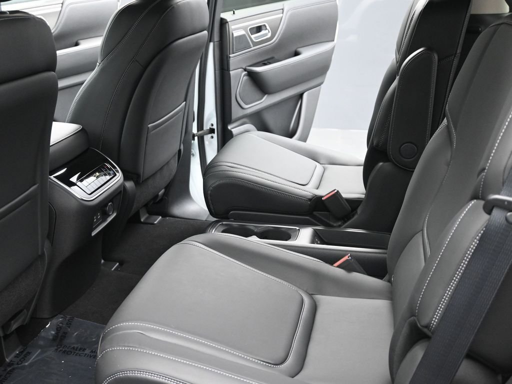 New 2026 White INFINITI PURE image 22