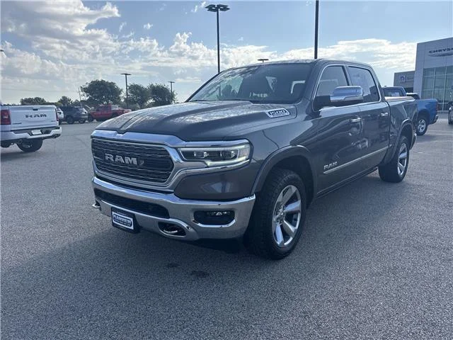 Used 2021 Maximum Steel Metallic Clearcoat RAM Limited 4x4 Crew Cab 144.5 in. WB image 3