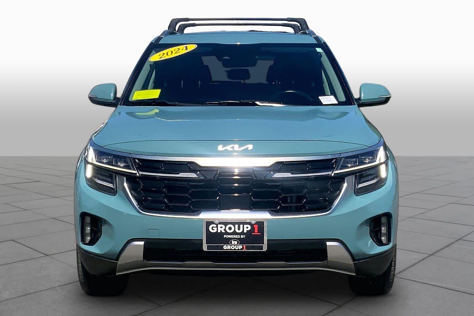 Used 2024 Pluton Blue Kia SX image 4