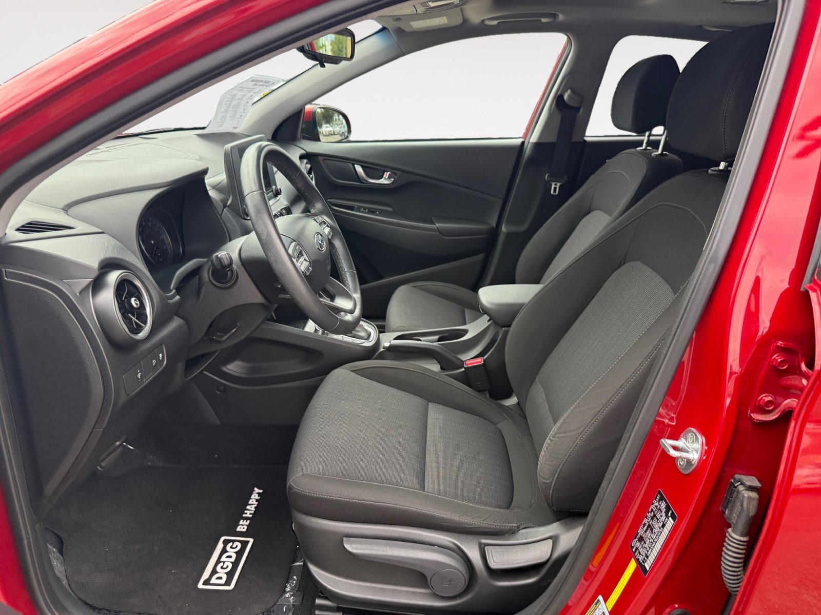 Certified Used 2022 Pulse Red Hyundai SEL image 10