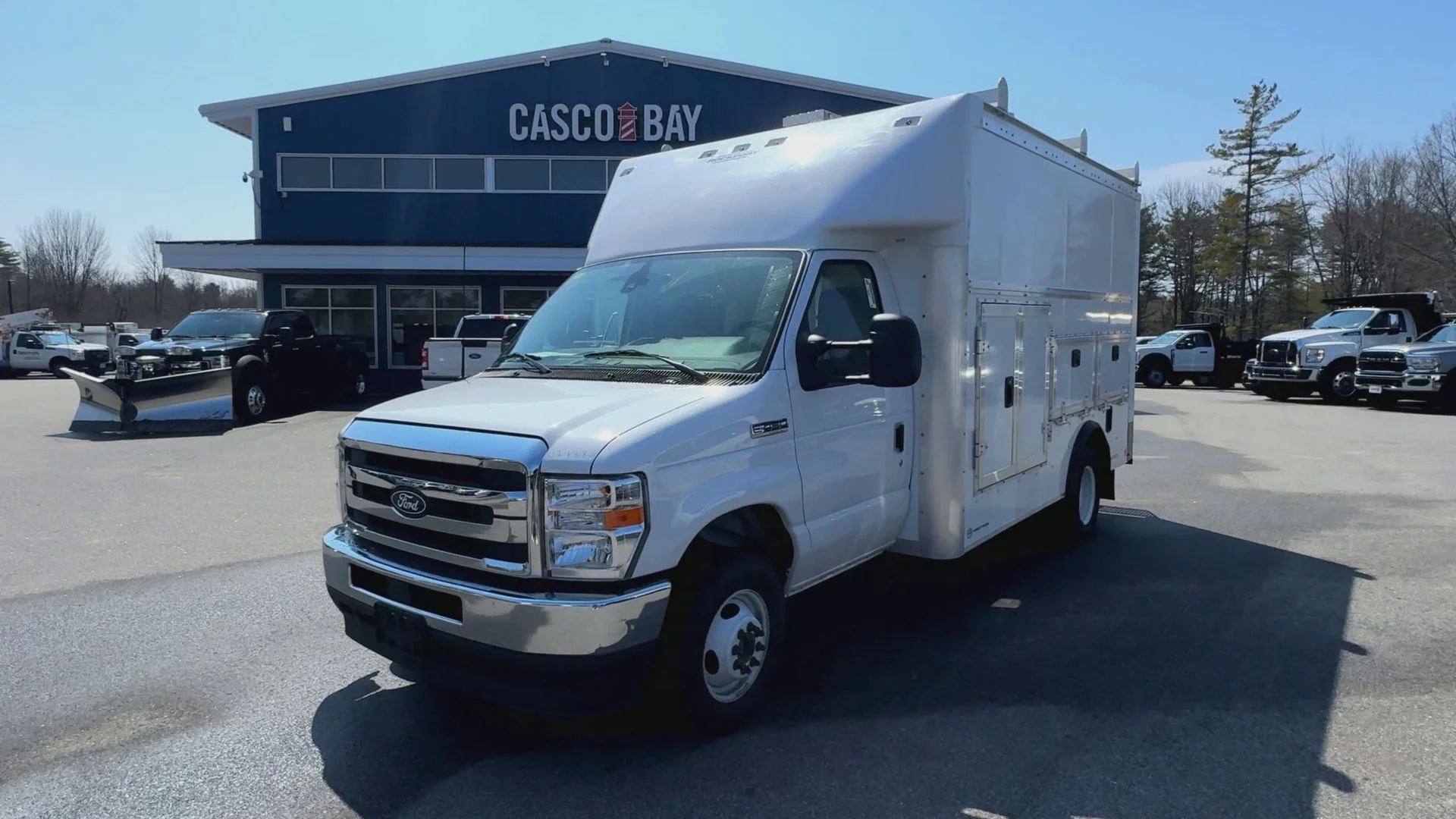 2026 Ford E-Series Cutaway Base - Photo 16