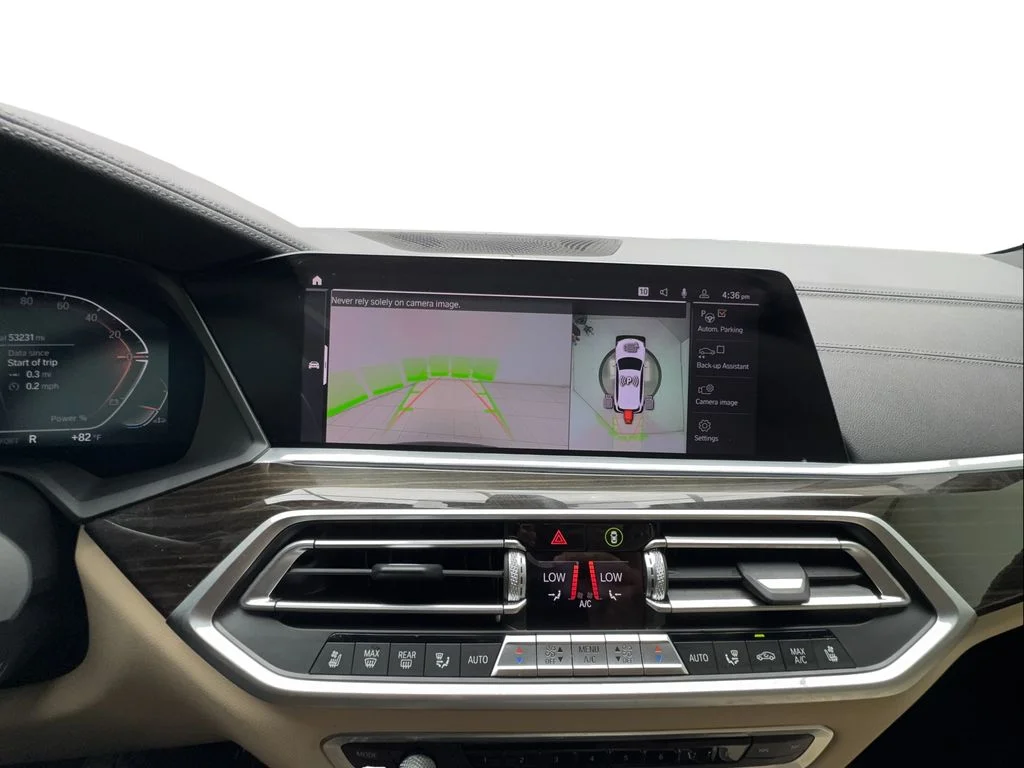 Used 2021 White BMW sDrive40i image 52