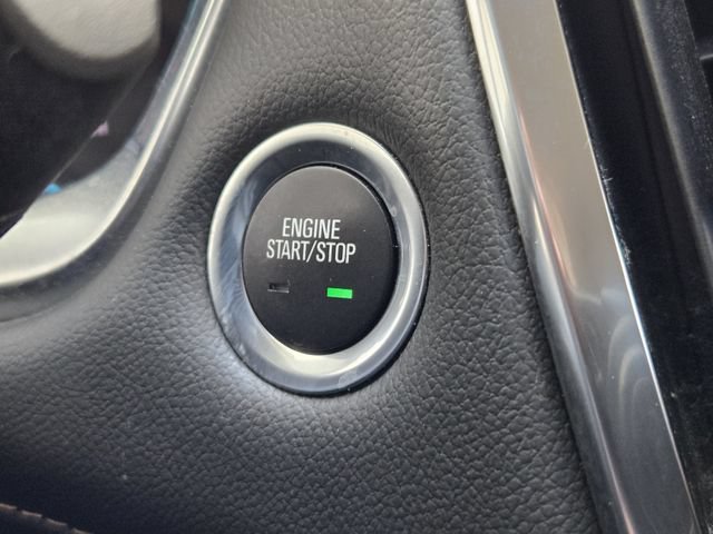 Used 2021 SILVER ICE METALLIC Chevrolet LT Cloth image 18