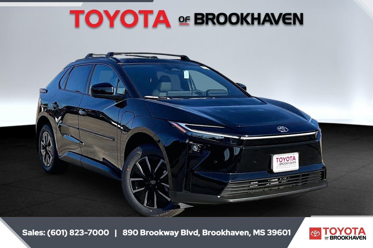 New 2026 Midnight Black Metallic Toyota XLE image 1