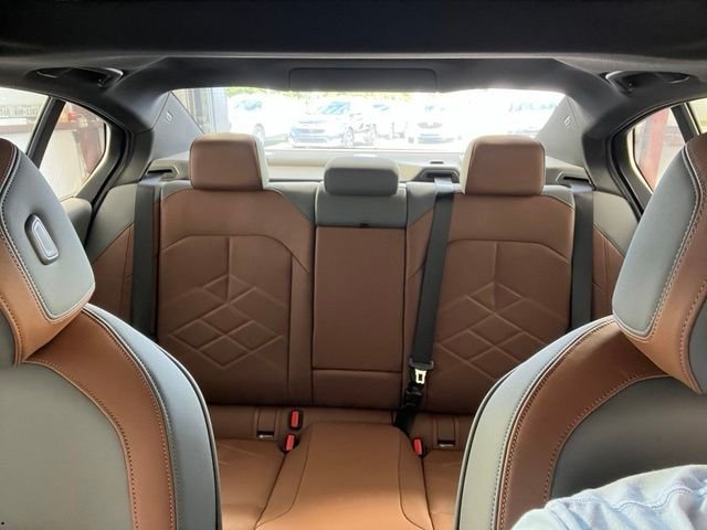 New 2027 Blue BMW 540i xDrive image 32