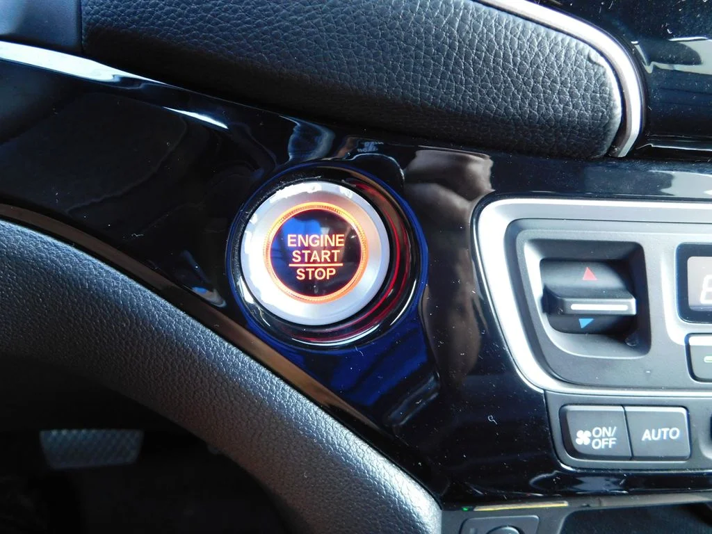 Used 2025 Red Honda Black Edition image 38