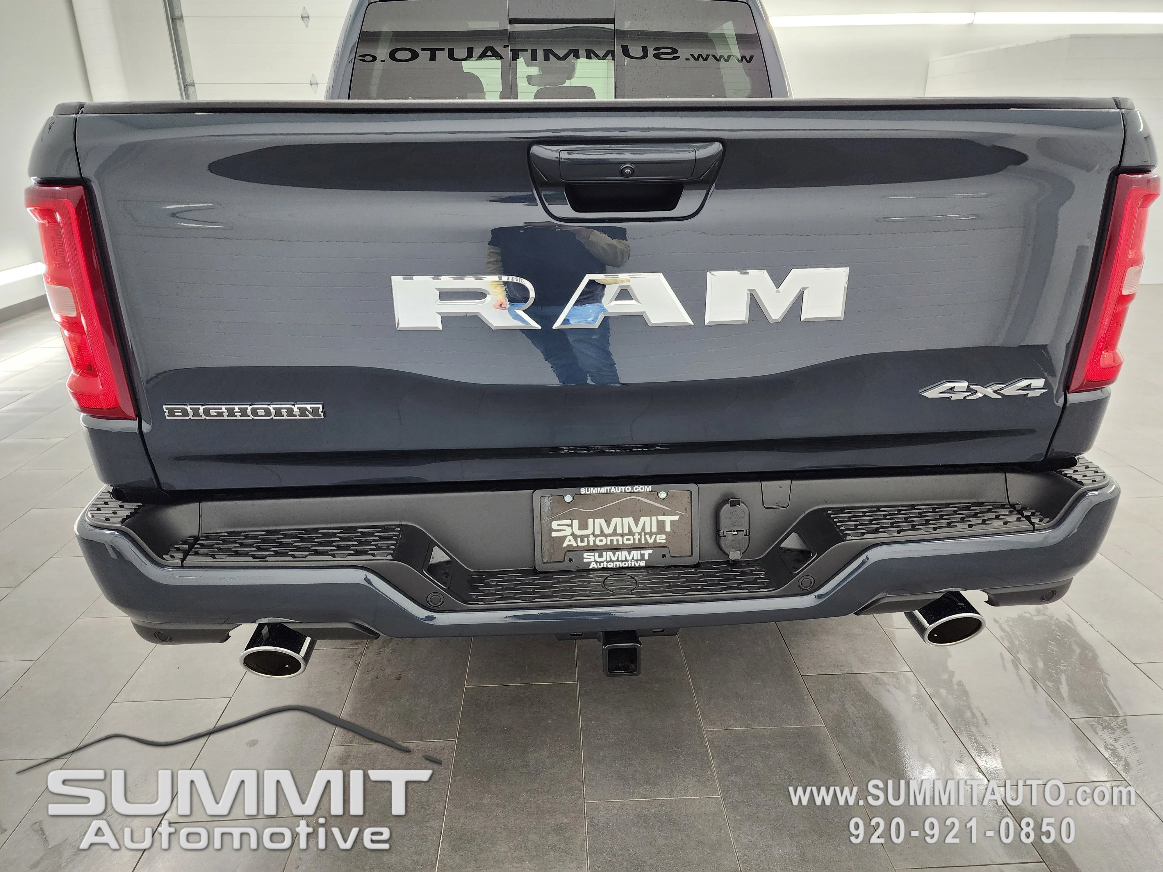 New 2026 Forged Blue Metallic Exterior Paint RAM Big Horn/Lone Star image 32