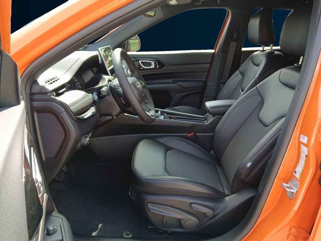 New 2026 Joose Exterior Paint Jeep Latitude image 10