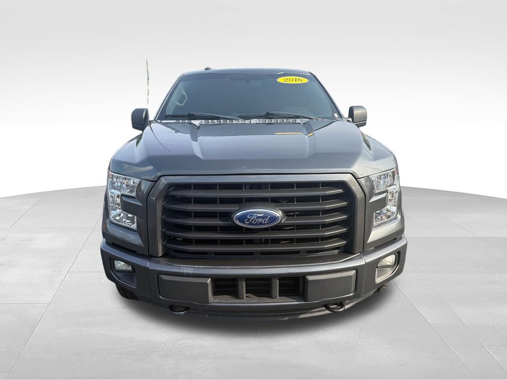 Used 2016 Gray Ford XLT image 17