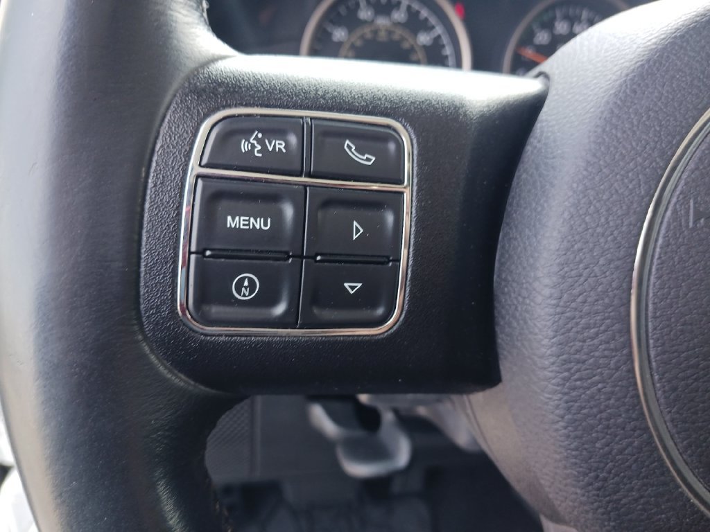 Used 2016 White Jeep Unlimited Sahara image 36