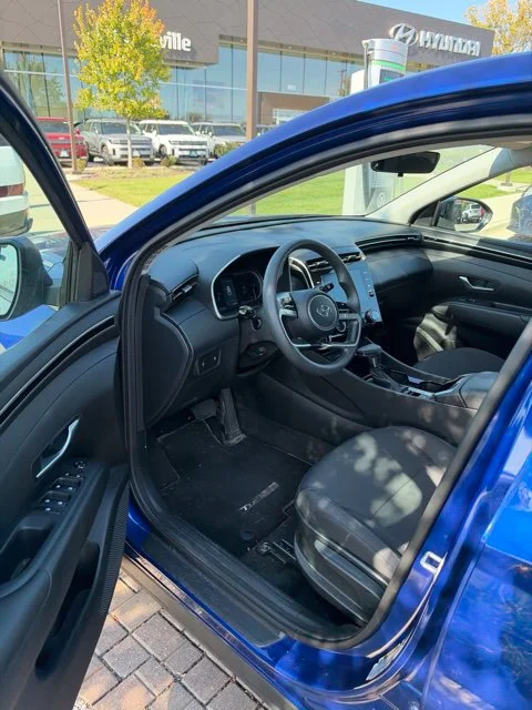 Used 2024 Blue Hyundai SE image 11