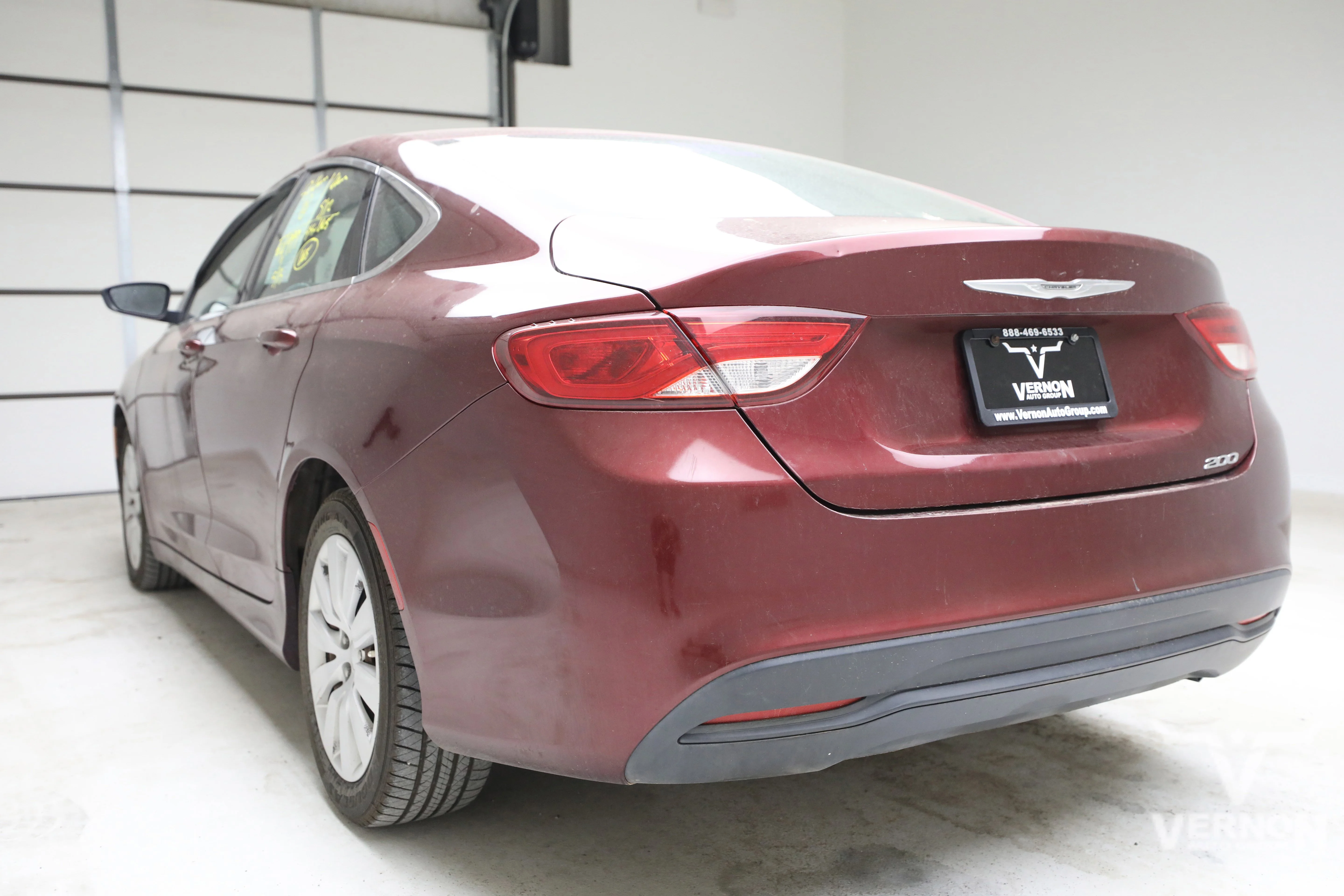 Used 2015 Chrysler 200 LX with VIN 1C3CCCFB2FN643660 for sale in Vernon, TX
