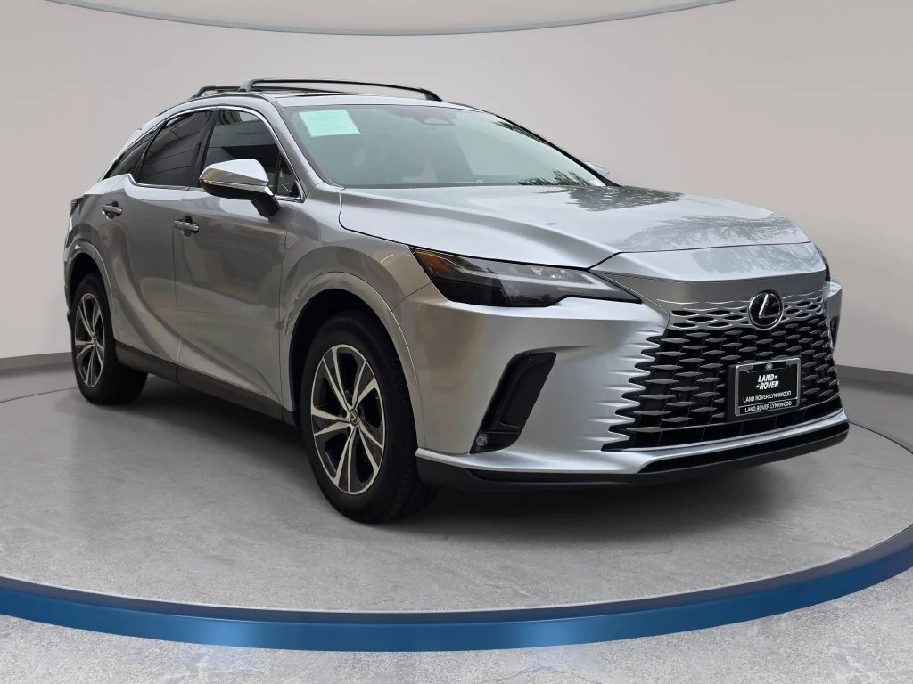Used 2023 Silver Lexus 350 Premium image 4