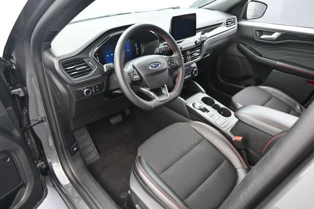 Used 2025 Gray Metallic Ford ST-Line image 11