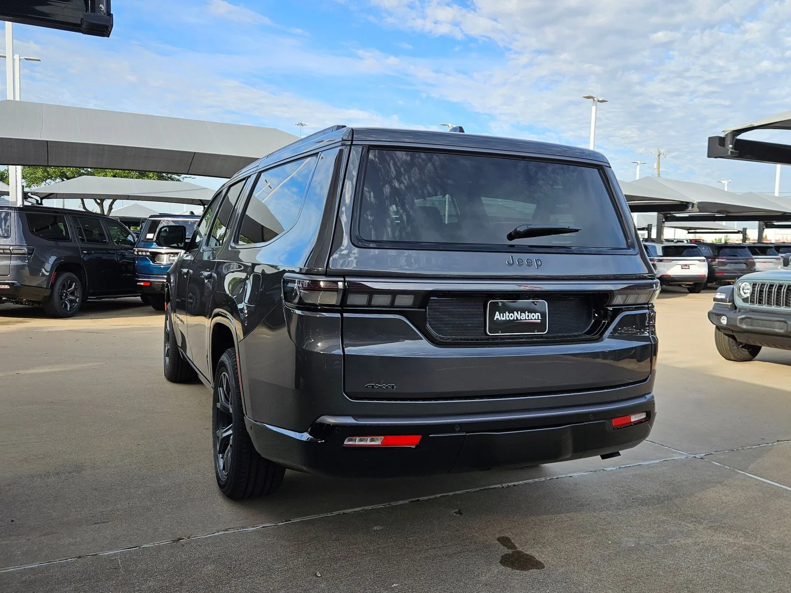 New 2026 Baltic Gray Metallic Clearcoat Jeep Limited Altitude image 9