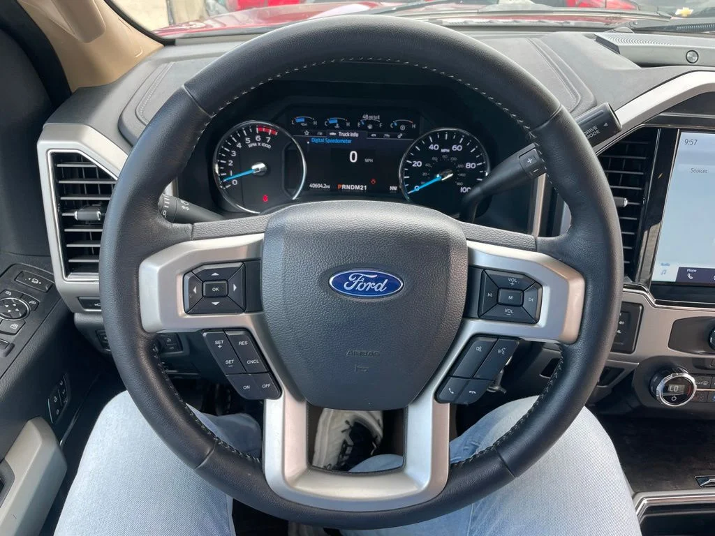 Used 2022 Red Metallic Ford Lariat image 24