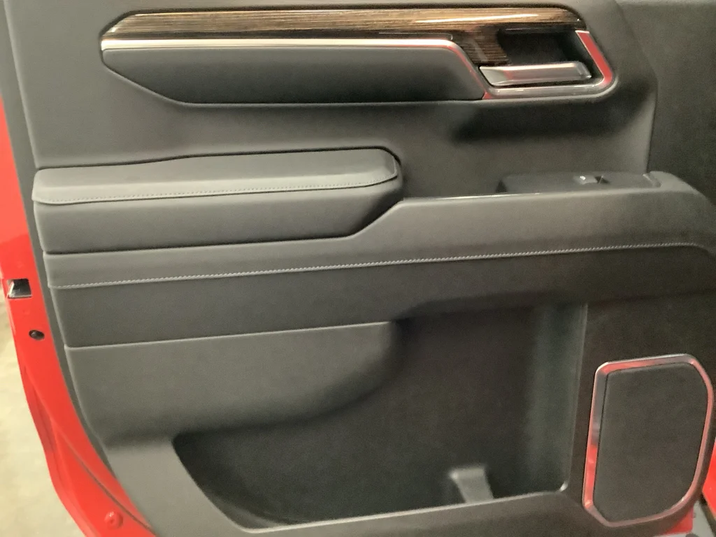 Used 2022 Cardinal Red GMC Elevation image 21