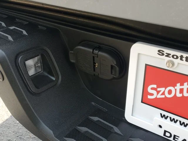 Used 2018  Toyota TRD Sport image 8
